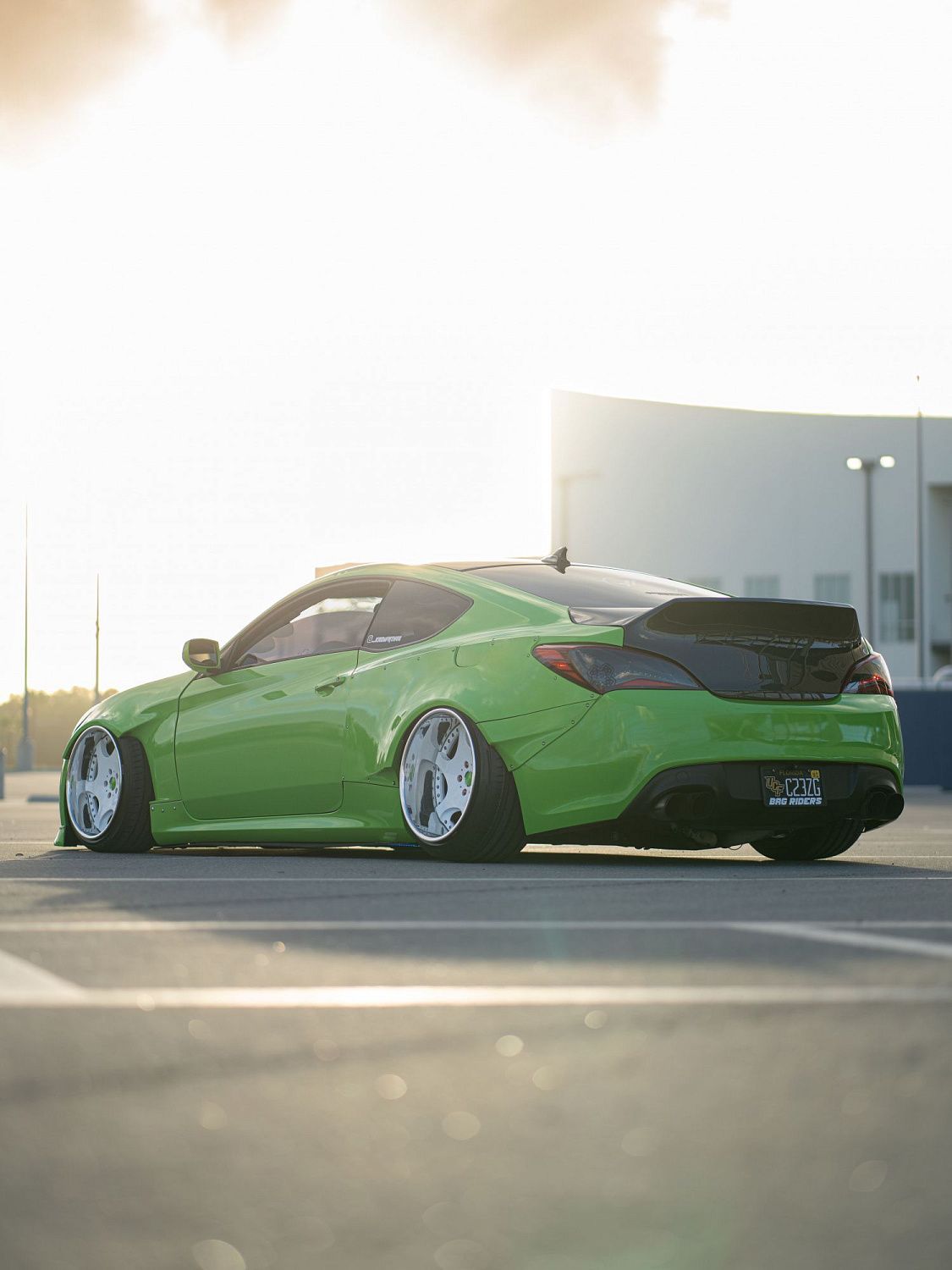 Низкий и широкий 