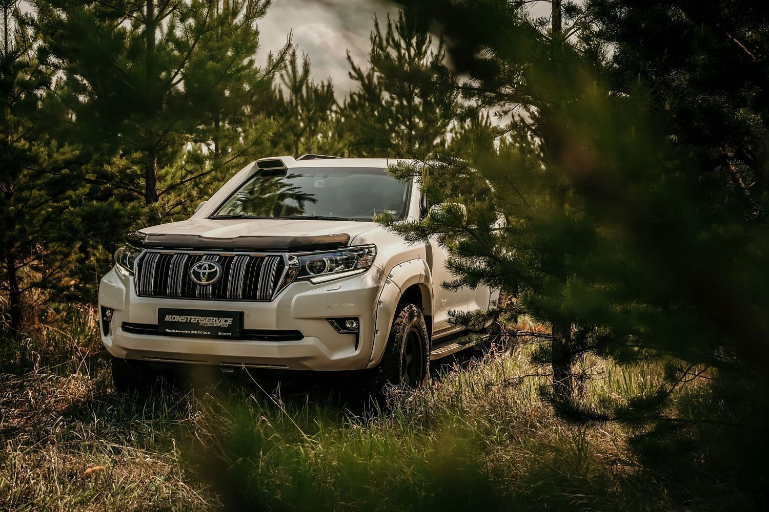 Новинка! Расширители арок Toyota Land Cruiser 150