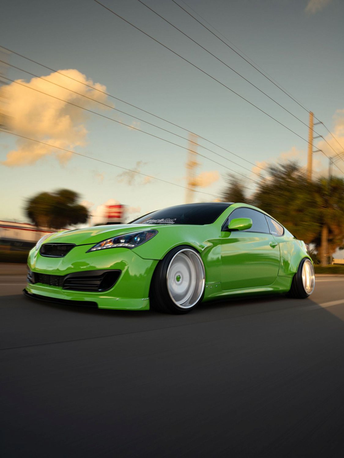 Низкий и широкий 