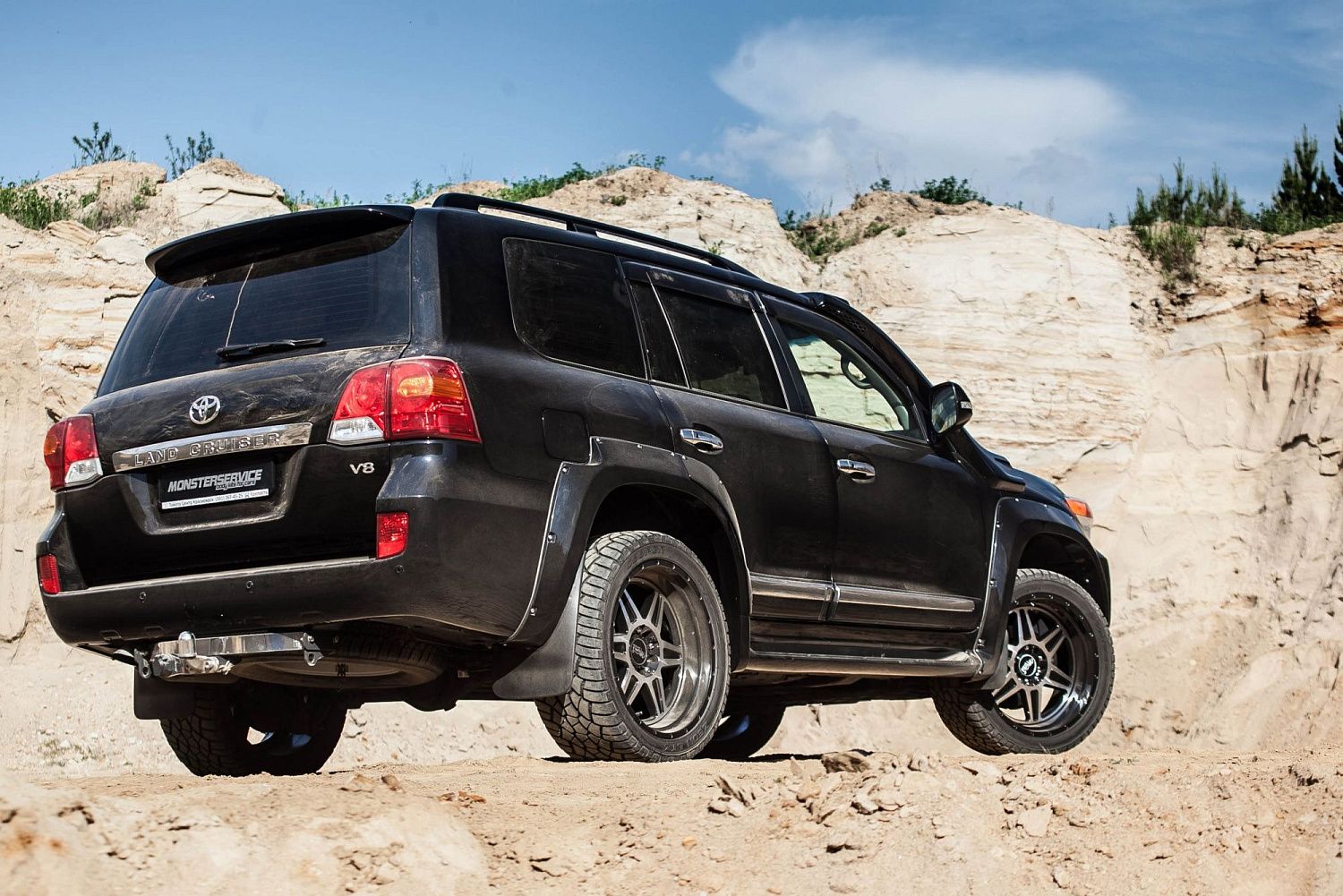 New! Arches and snorkel Toyota LC 200