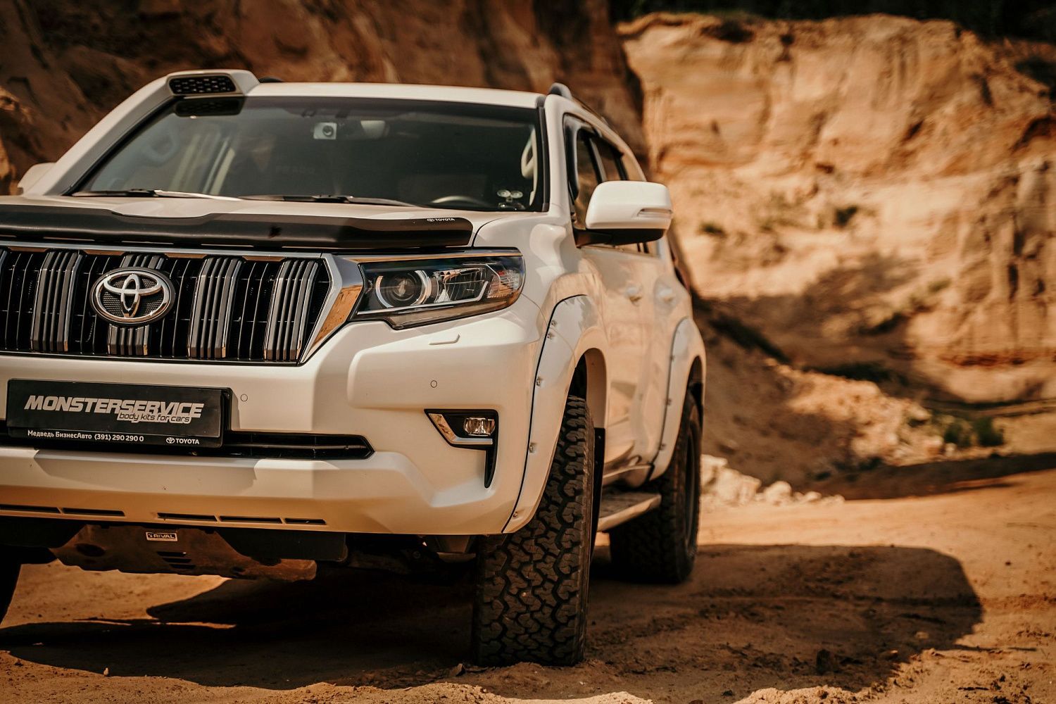 Новинка! Расширители арок Toyota Land Cruiser 150